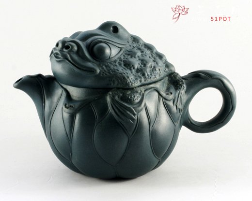 紫砂壶图片：荷叶金蟾 - 美壶网