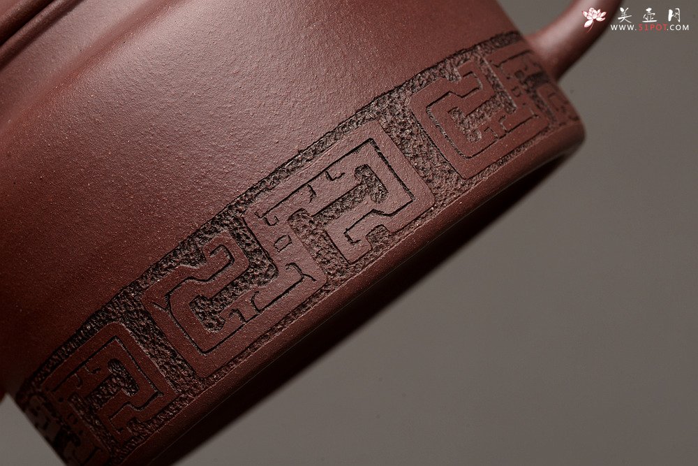 紫砂壶图片：张智耀新作 全手德钟 器型端正 耐品实用 张听刚装饰 - 美壶网