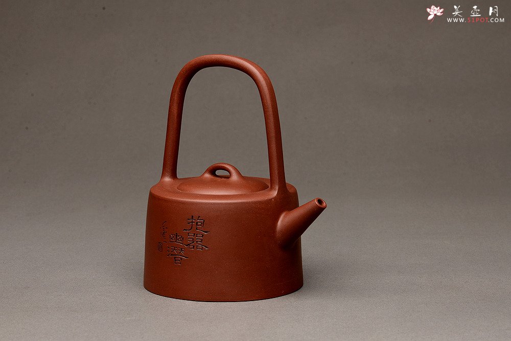 紫砂壶图片：陆逸舟精心装饰 素雅之作 挺拔俊秀 全手曼生提梁  - 美壶网