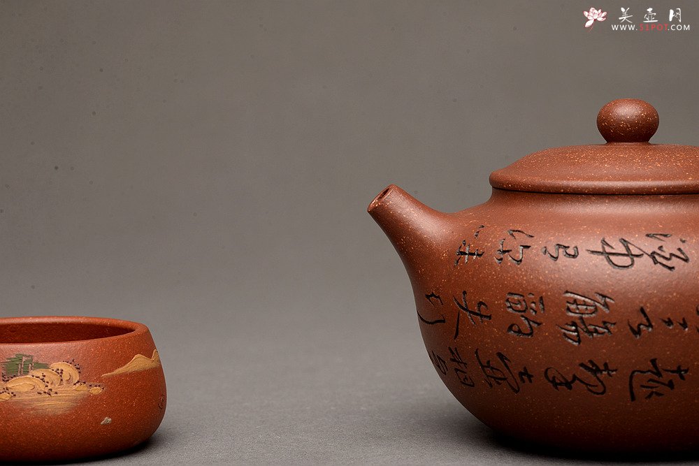 紫砂壶图片：老辣双刀 行云流水 优质紫泥调砂 全手宝珠 饱满直流 - 美壶网