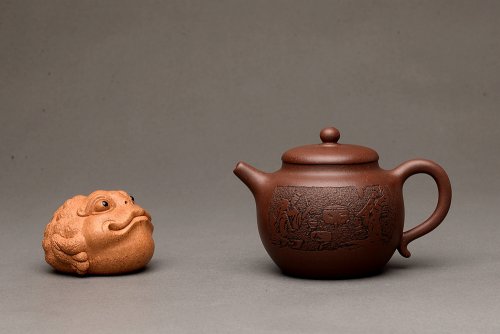 张听钢紫砂壶 端庄秀雅 双刀禅意装饰 全手和悦 适宜普洱、红茶 原矿紫泥