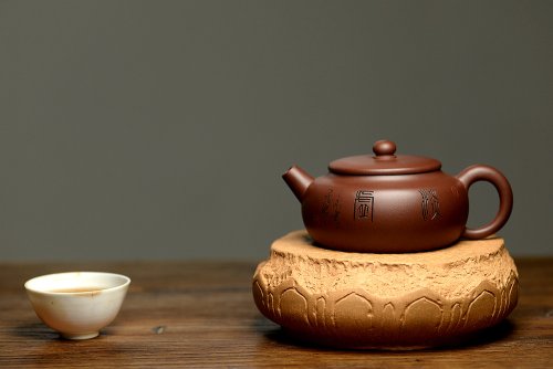 钱伟刚紫砂壶 实用佳器 秀气可爱 扁拙 原矿紫泥