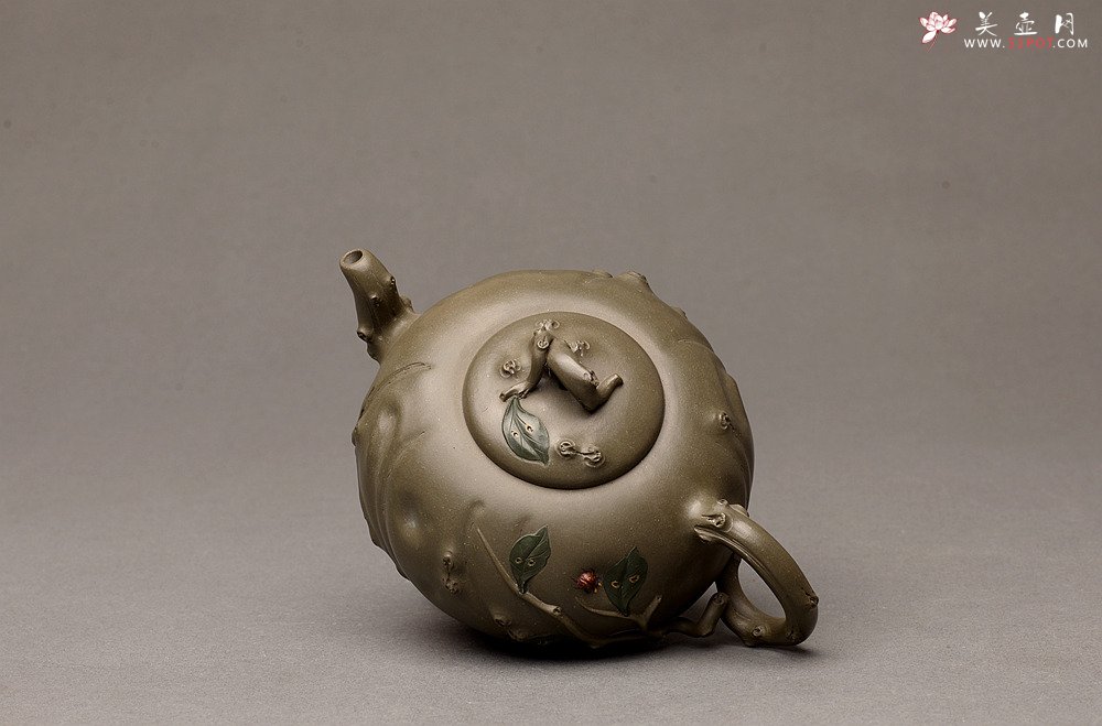 紫砂壶图片：灵秀俊美 自然清趣 玉露二 典雅大气 原创作品孙伟强张新亚合作 - 美壶网