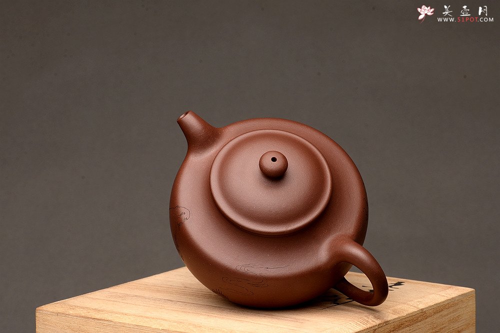 紫砂壶图片：灵巧喜人  宝鼎 - 美壶网