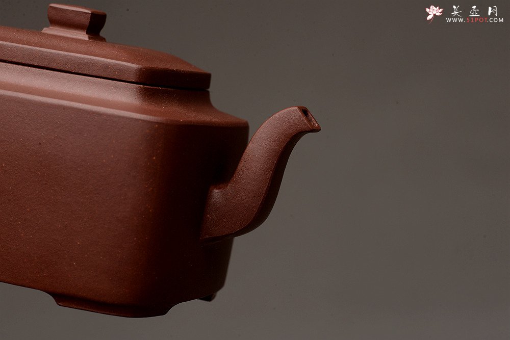 紫砂壶图片：马建鹏作品 美壶特惠 全手书香小四方 工整挺拔 - 美壶网