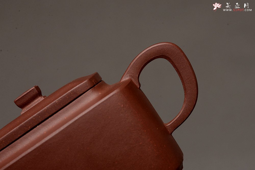 紫砂壶图片：马建鹏作品 美壶特惠 全手书香小四方 工整挺拔 - 美壶网