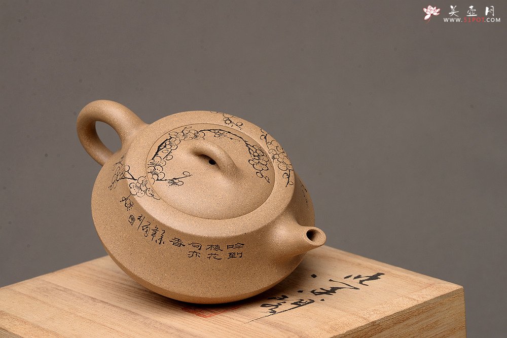 紫砂壶图片：文气之作 扁础 - 美壶网