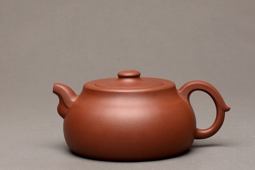 万阗阗紫砂壶 万阗阗最新全手作品 厚重有韵致 线条严谨流畅 大蕴井栏 原矿底槽清