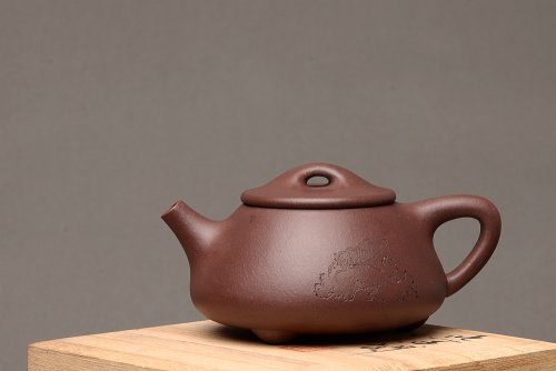 周斌紫砂壶 周斌全手作品 游心堂主人精心装饰 全手景舟石瓢 做工精致 文气佳品 原矿紫泥