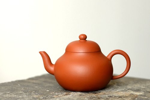 美壶定制紫砂壶 美壶特惠 性价比极高 优质朱泥~~梨形 灵气可人 原矿朱泥