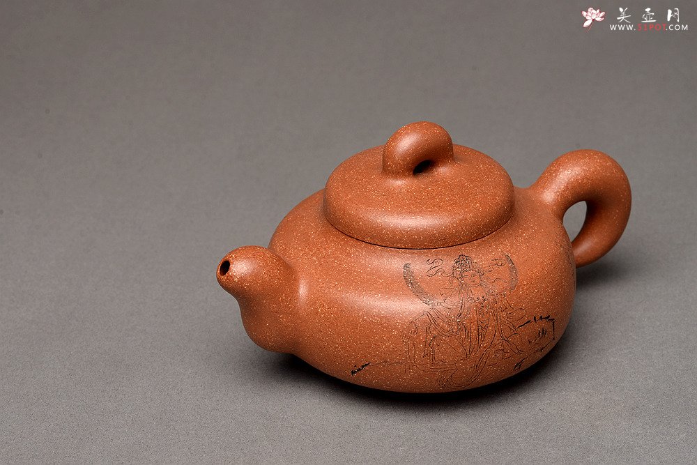 紫砂壶图片：精品 道洪风格 出水如柱 全手玉璧 获奖作品 - 美壶网