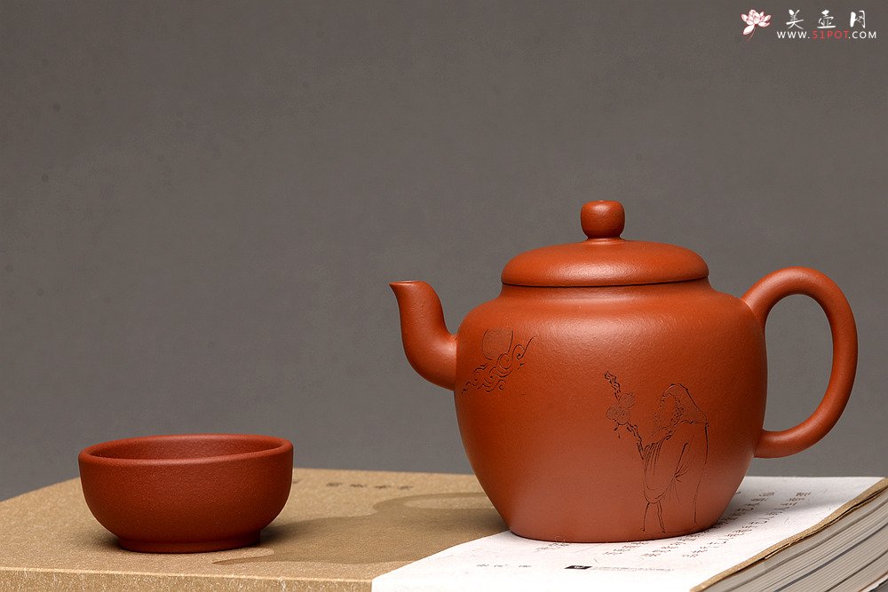 紫砂壶图片：徐亚春新品 优质朱泥 全手隐月 游心堂主人装饰 实用佳品 - 美壶网