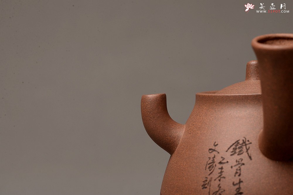 紫砂壶图片：淞庐出品 全手佳作 文气十足~ 大力水手之梅花急须 国助文涛装饰 - 美壶网