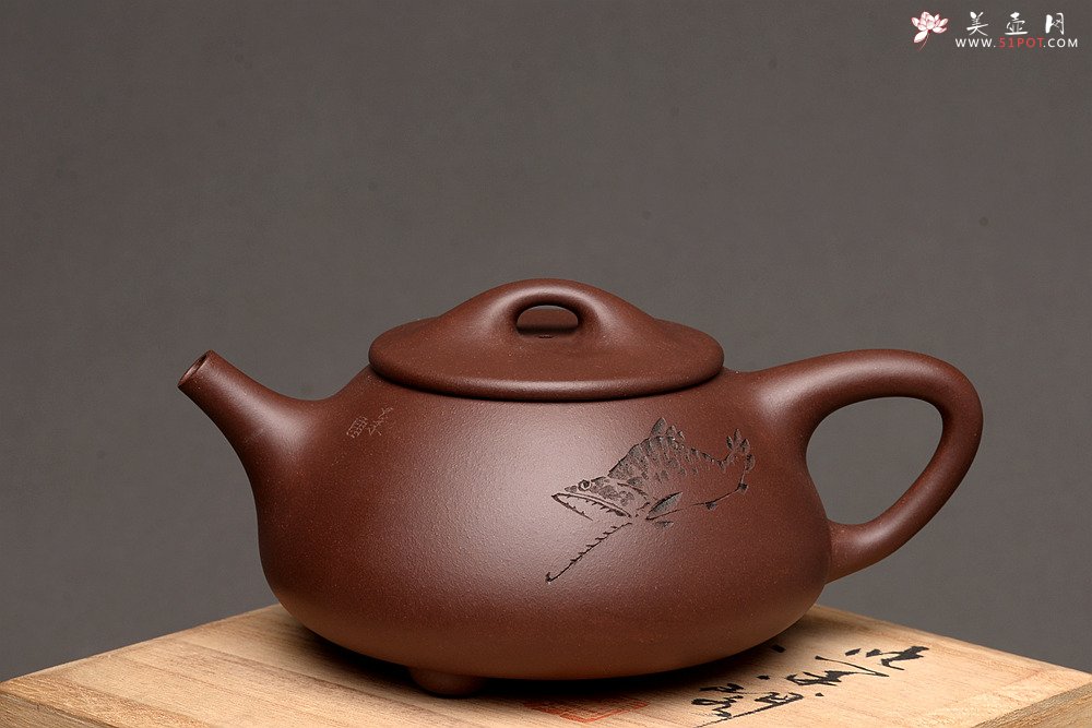 紫砂壶图片：陆轶舟作品 烹云石瓢 相映得趣 文气实用~ - 美壶网