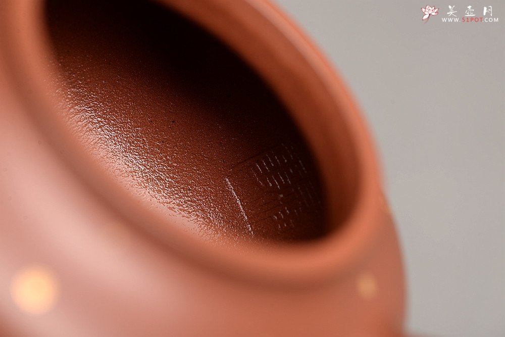 紫砂壶图片：惊艳实力 魅力展现 原创力作 真金装饰 全手童樱 可玩趣品 - 美壶网