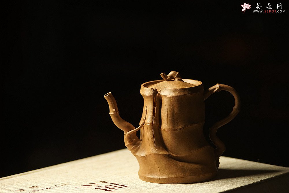 紫砂壶图片：林秀明经典代表作 自然古朴 秀雅竹韵 线条灵动~ 学院风 全手清逸 - 美壶网