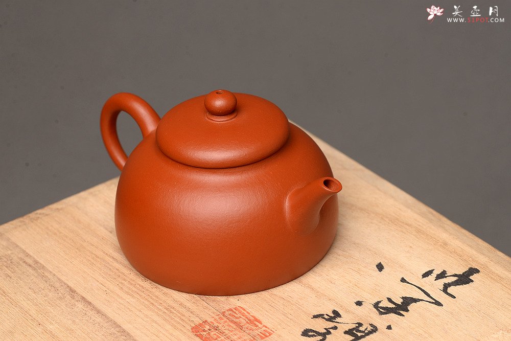 紫砂壶图片：美壶特惠 优质朱泥 娇艳迷人 逸公 秀气可人 - 美壶网