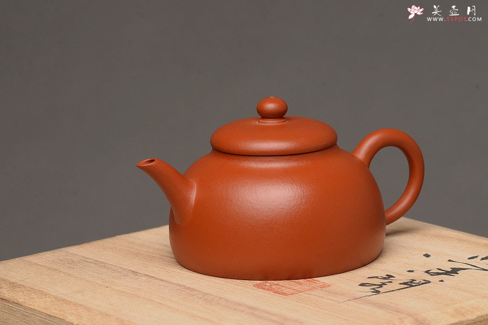 紫砂壶图片：美壶特惠 优质朱泥 娇艳迷人 逸公 秀气可人 - 美壶网