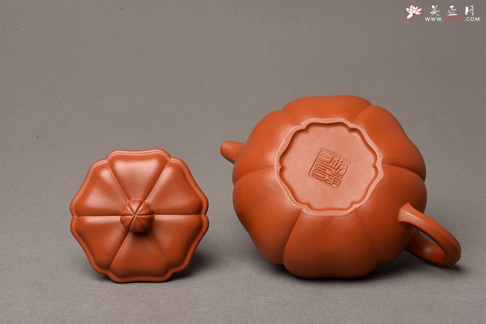 紫砂壶图片：朱泥筋囊 难得完美品  葵仿古 大口实用 丰润精美  - 美壶网