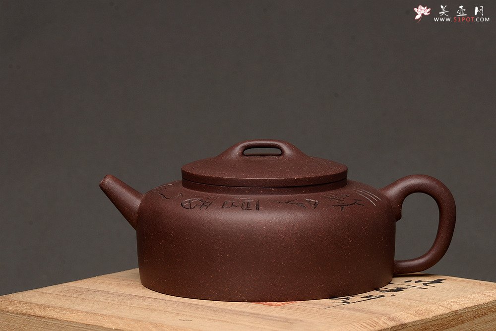 紫砂壶图片：美壶特惠 贾杰全手作品 文气周盘 大方实用 - 美壶网