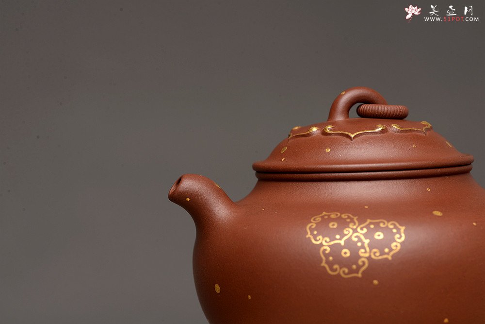 紫砂壶图片：惊艳实力 魅力展现 原创力作 真金装饰 全手童樱 可玩趣品 - 美壶网
