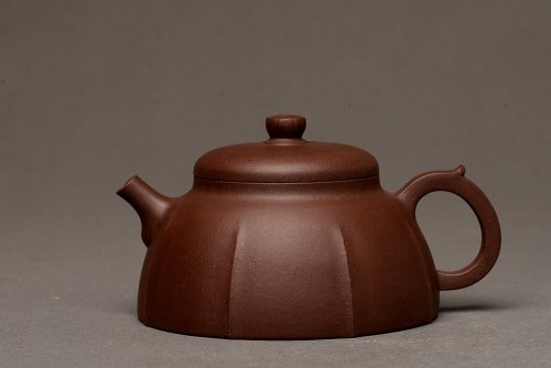 周路健紫砂壶 周路健全手新作 线条流畅 稳重敦厚 难得老紫泥 印月 原矿紫泥