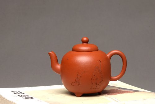 徐亚春紫砂壶 徐亚春新品 优质朱泥 全手三足皓月 游心堂主人装饰 实用佳品 原矿朱泥