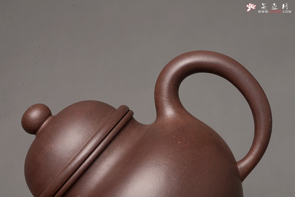 紫砂壶图片：深得其味 全手寿珍掇球 霸气 经典再现 - 美壶网