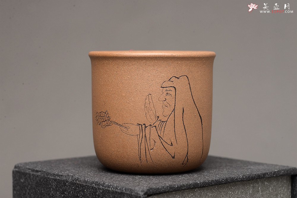 紫砂壶图片：美壶特惠 游心堂主人和知秋合作精刻 高档套组杯 6个一组 送礼自玩佳品~ - 美壶网