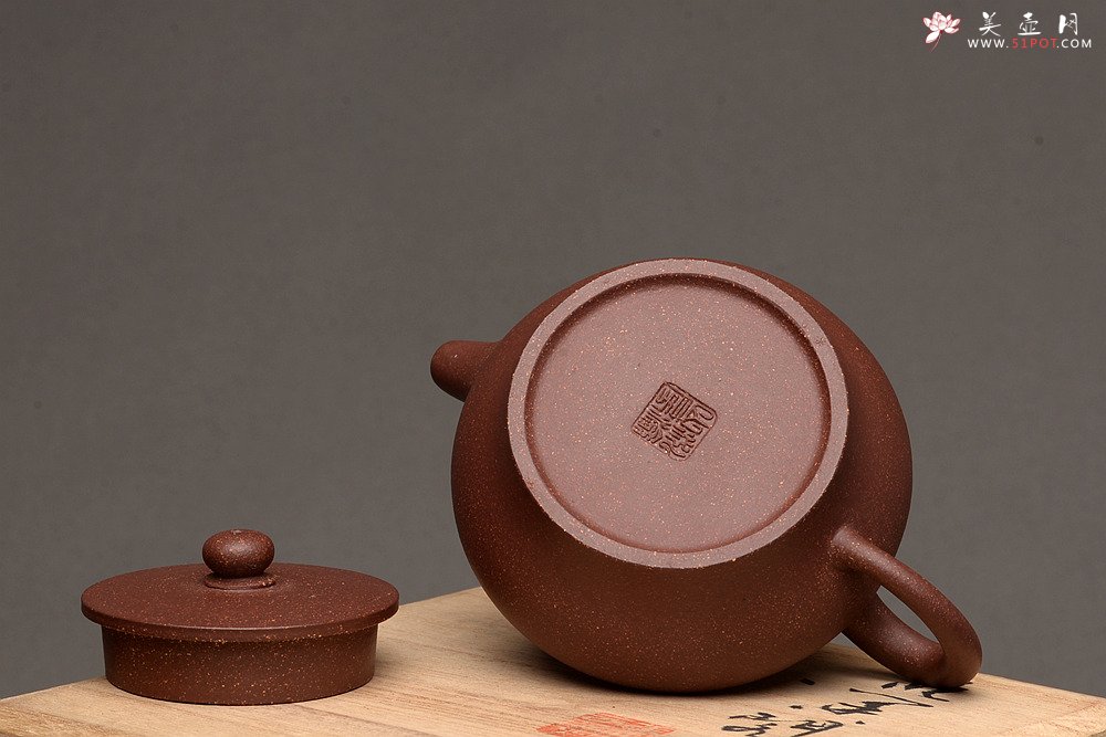紫砂壶图片：美壶特惠 茶人最爱 实用巨轮老紫泥调砂 - 美壶网