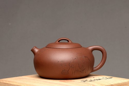 杨米娜（实力派）紫砂壶 圆润饱满 全手润泉 许嘉年夫人杨米娜全手作品 游心堂精心刻绘 原矿紫泥