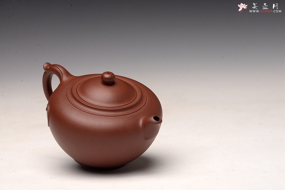紫砂壶图片：于洪霞丙申春作品 飘逸出尘 雅致 全手云水禅心 出水如注 - 美壶网