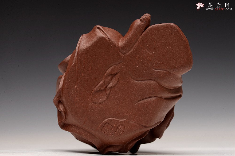 紫砂壶图片：王健徒弟刘祥新作 奢侈用料底槽青 刘海戏金蟾  - 美壶网