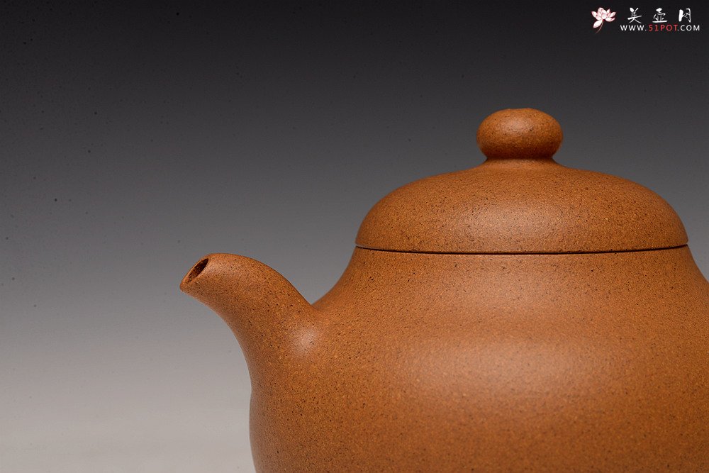 紫砂壶图片：一把好梨 老段泥 清风送爽 曲峰新作 黄梨 耐品 - 美壶网