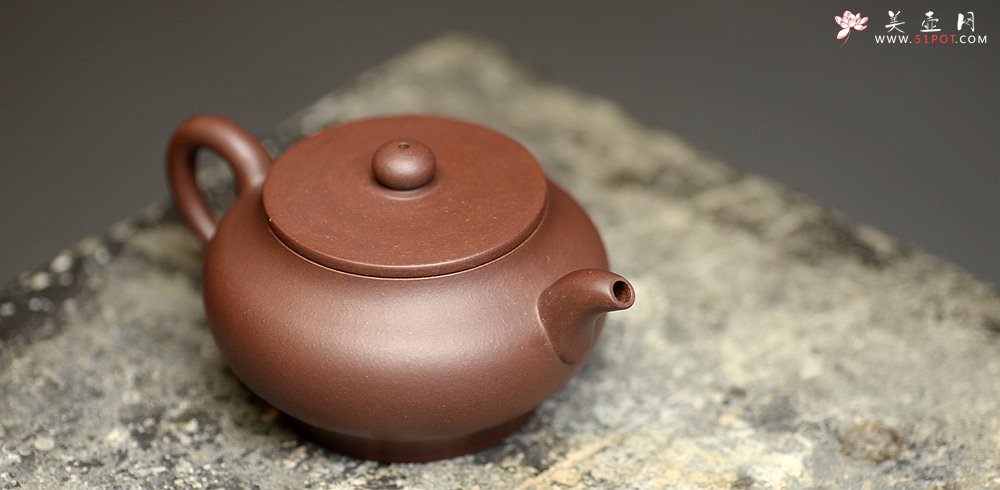 紫砂壶图片：王薇丙申年春全手新作 上下刹凹 大口实用 虚扁 - 美壶网