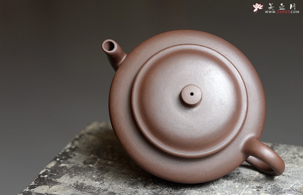 紫砂壶图片：马建鹏丙申春 宋韵 老紫泥 仅2只 做工精致 器形耐品~ - 美壶网