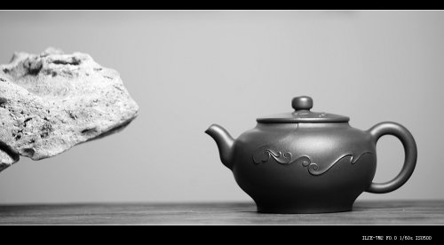 高雪琴紫砂壶 高雪琴乙未年全手原创作品 陆轶舟精心装饰 云卷云舒 雅致 云锦 原矿紫泥