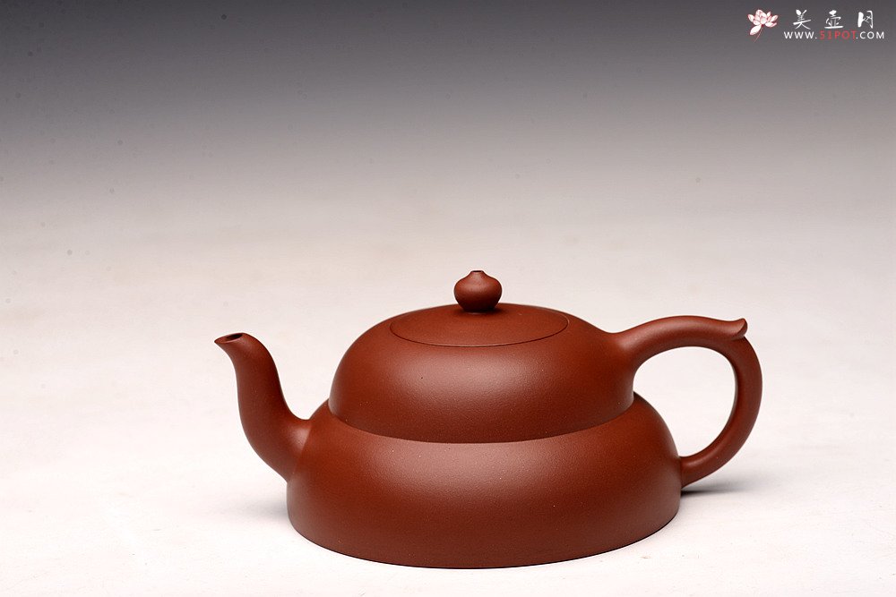 紫砂壶图片：曲峰丙申春 简朴端庄 曼生壶之笠荫 经典传统 做工精致 - 美壶网