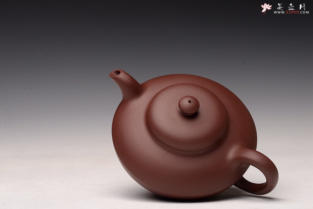 紫砂壶图片：俞欣荣乙未年初冬作品 器形古朴老味足 清式合欢 实用佳器 - 美壶网