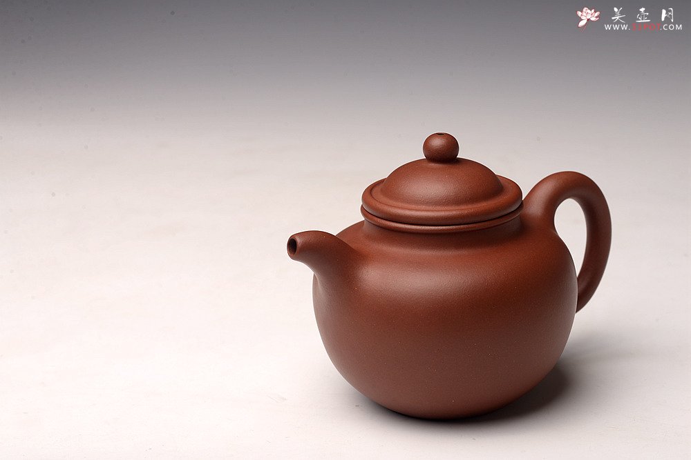 紫砂壶图片：赵浩淼丙申春 摹古作品  全手莲子 雄厚霸气 经典再现 - 美壶网