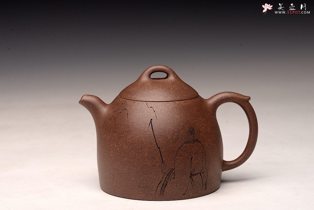 紫砂壶图片：周斌全手新作 朴素敦厚 全手秦权 文气佳品 游心堂主人装饰 油润段泥 - 美壶网