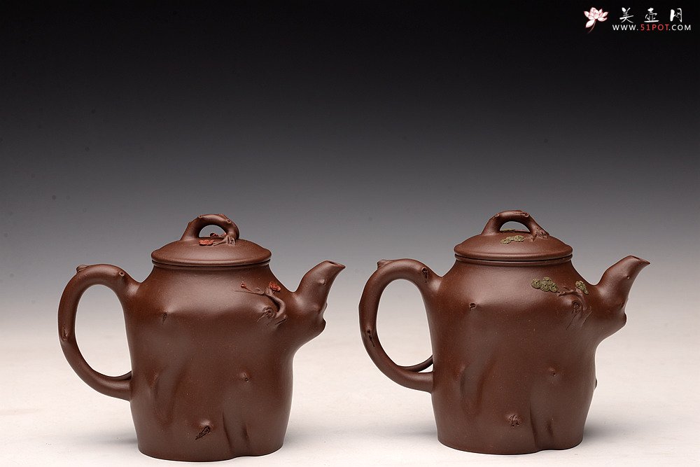 紫砂壶图片： 苍劲之意 古拙之风 单志萍松梅对桩 经典花货题材 - 美壶网