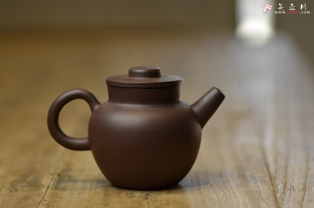 紫砂壶图片：美壶特惠 茶人最爱 杀茶利器 古朴小品 实用巨轮 - 美壶网