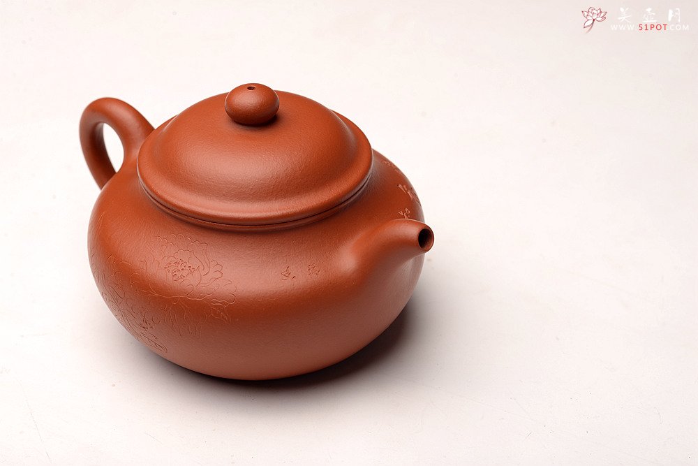 紫砂壶图片：敦厚耐品  大莲子 精品朱泥 传统实用器型 知秋双刀装饰 - 美壶网