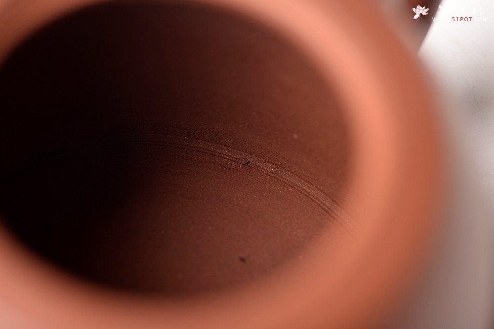 紫砂壶图片：全手摹古之作 汉铎 优质底槽青 典雅大方 - 美壶网