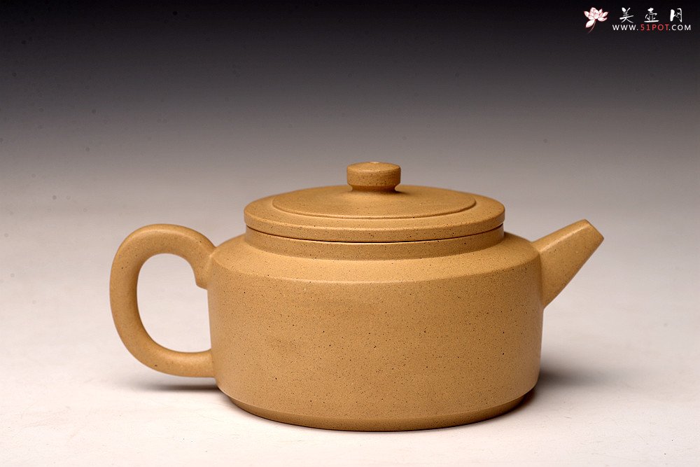 紫砂壶图片：耿其群全手精品 单片拍打 纯净本绿 传统经典 周盘 - 美壶网