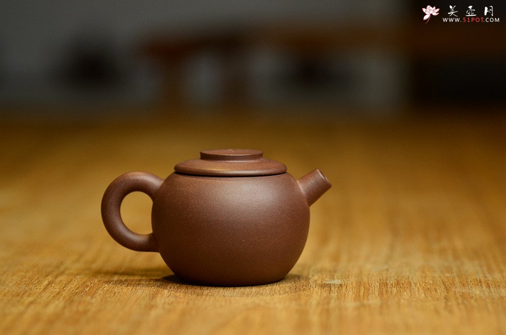 紫砂壶图片：美壶特惠 茶人最爱 古朴小品 实用小巨轮~紫泥 段泥一对 - 美壶网