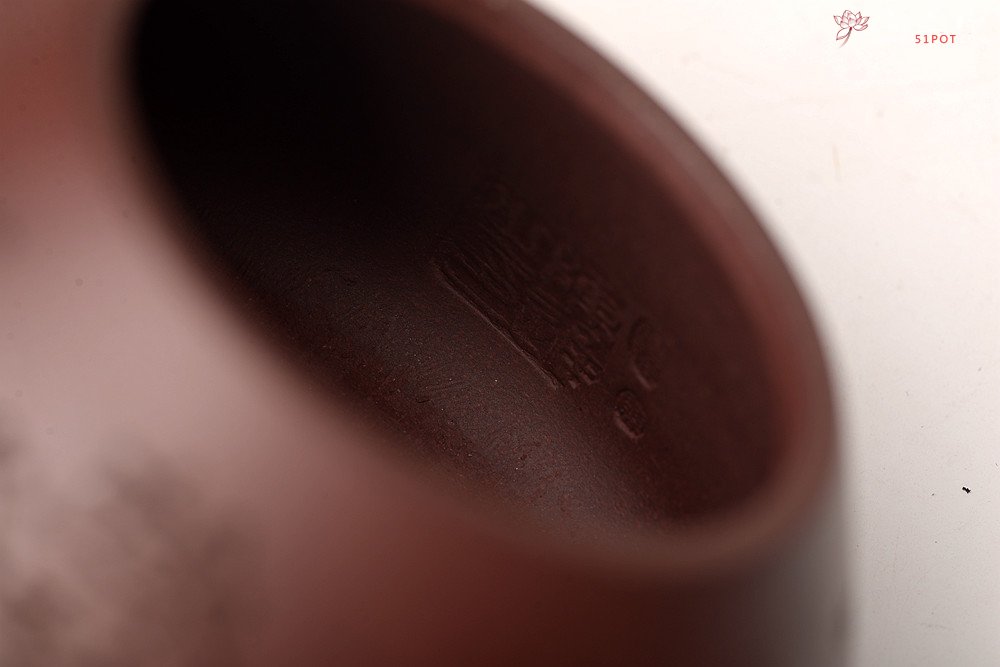 紫砂壶图片：梅骨兰香 全手子冶石瓢 骨肉均挺之精品 - 美壶网