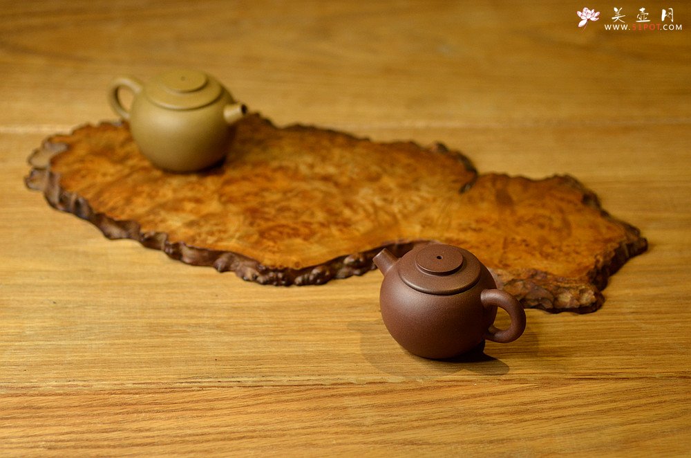 紫砂壶图片：美壶特惠 茶人最爱 古朴小品 实用小巨轮~紫泥 段泥一对 - 美壶网