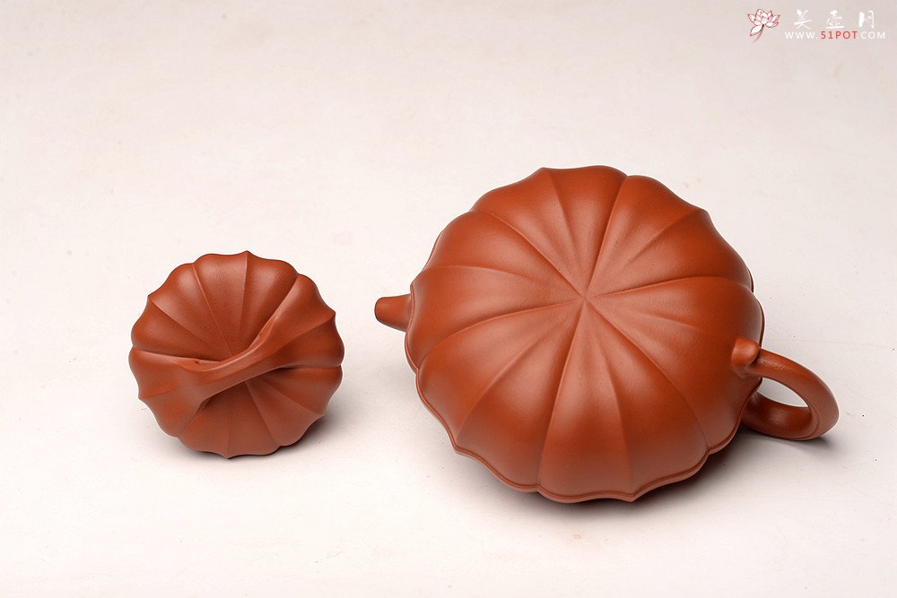 紫砂壶图片：经典作品 合菱 难得佳器 舒展有力 - 美壶网